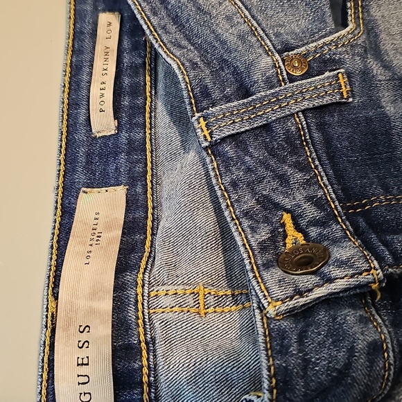 Guess Women's 30x29 Low Rise Skinny Jeans - Distressed Blue - Picture 6 of 8